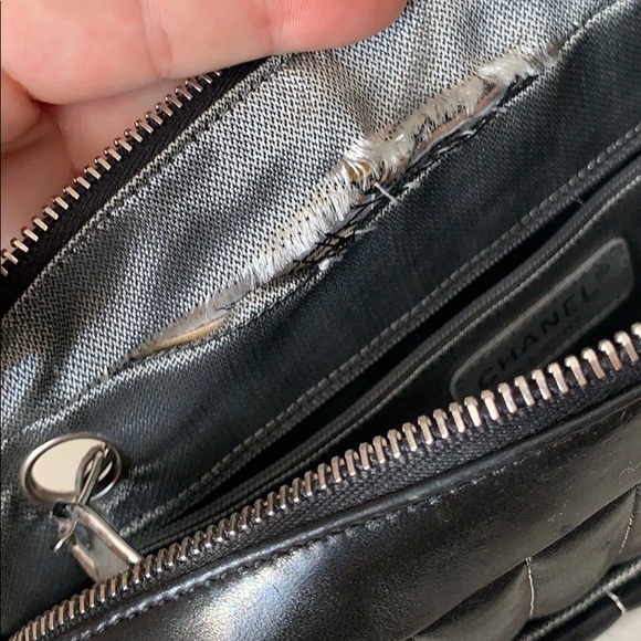 CHANEL Quilted Vertical Mademoiselle Camera Case - Picture 16 of 16